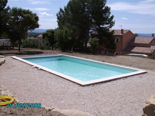 piscine 10 x 5 avec volet automatique immergé