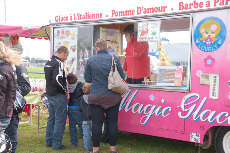 Gourmandises pour les enfants  lors des fêtes  ou  brocantes 