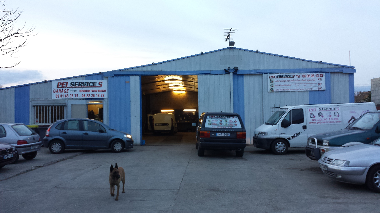GARAGE