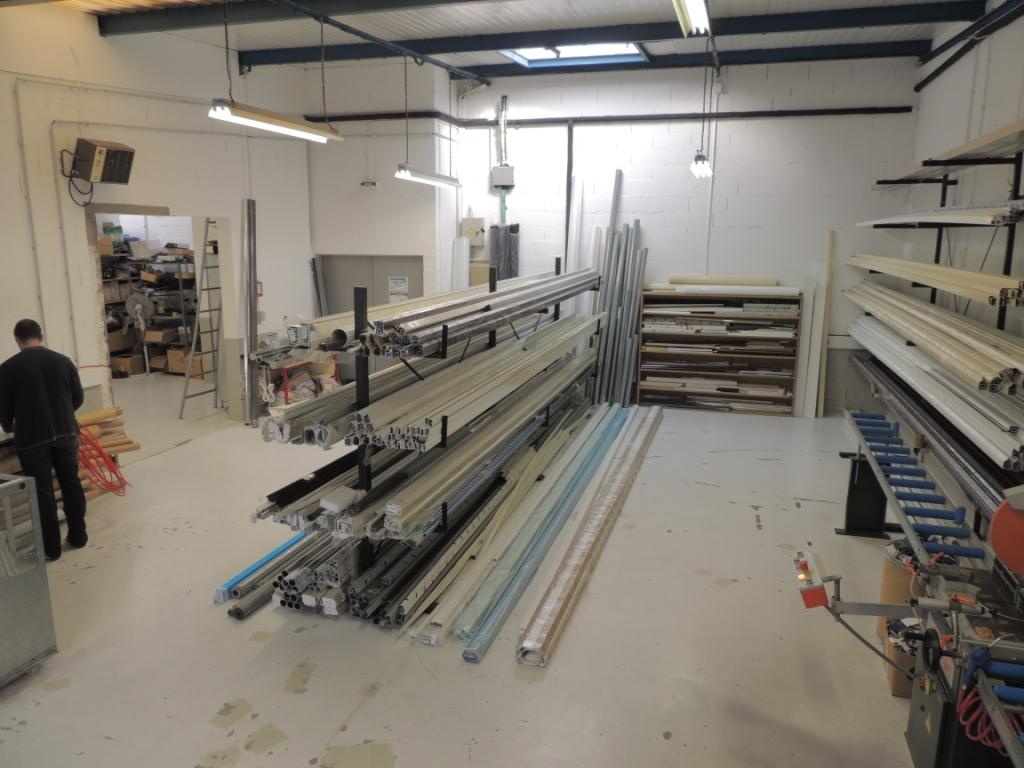 faricant moustiquaire stock atelier profilstores