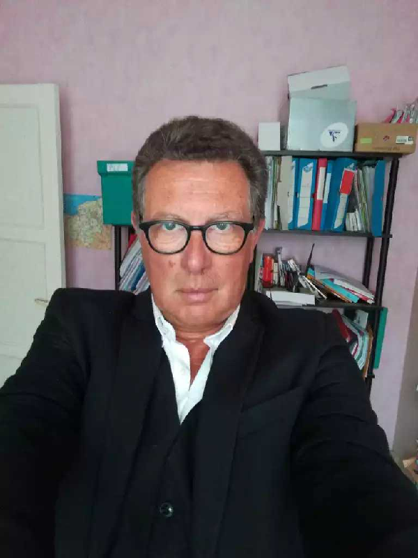 Patrick Lemarié Traducteur Interprète français-anglais