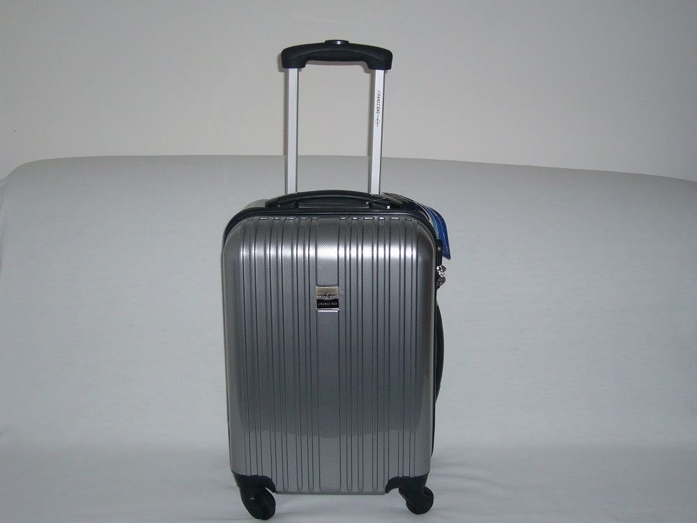 Valise rigide 46 cm en polycarbonate spécial compagnie Low cost