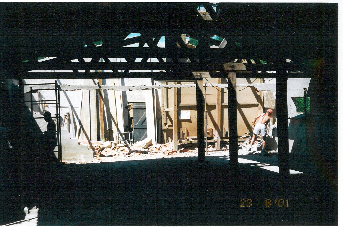 BK Salon X 2002-16